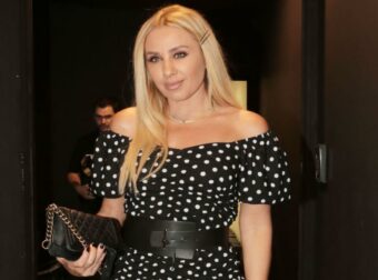 Σοβαρή η κατάσταση της Γωγώς Μαστροκώστα: Σε κώμα στο νοσοκομείο – Όλες οι λεπτομέρειες.