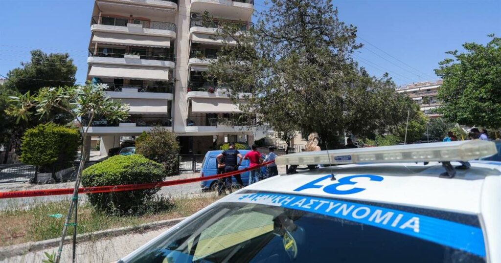 Ηλιούπολη: «Αυτή η ζωή δεν είναι για μένα, δεν αντέχω άλλο» – Το συγκλονιστικό μήνυμα της 17χρονης πριν την τραγική απόφαση.