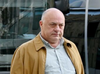 «Σάλος από τις δηλώσεις Μπέου για τα αδέσποτα – Θύελλα αντιδράσεων από τους χρήστες του X»