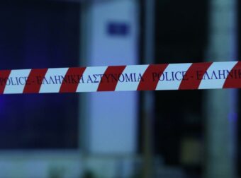 Σοκ στον Πειραιά: Ο 50χρονος σύντροφος της 24χρονης που έπεσε από τον 7ο όροφο υπό κράτηση.