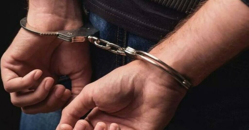 Ραγδαίες εξελίξεις στην υπόθεση της 3χρονης στην Κρήτη: Συνελήφθη ο πατέρας – Στον εισαγγελέα οι γονείς για απόπειρα ανθρωποκτονίας