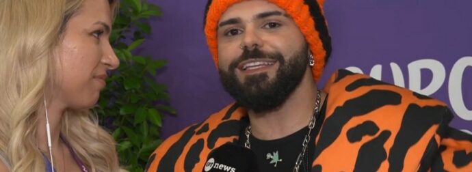 ΑΠΟΚΑΛΥΠΤΙΚΟΣ AKYLAS ΓΙΑ ΤΗ EUROVISION 2026: ΑΞΕΧΑΣΤΗ ΑΤΑΚΑ ΓΙΑ ΤΟ ΤΕΛΙΚΟ ΑΠΟΤΕΛΕΣΜΑ (VIDEO)