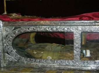 Σε πιάνει δέος: Ο Άγιος Γεράσιμος – Ο ολοζώντανος Άγιος της Κεφαλονιάς