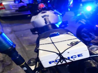Απίστευτο περιστατικό ενδοοικογενειακής βίας: Χώρισε, έμαθε kick boxing και ταξίδεψε από τη Γερμανία στην Κρήτη για να ξυλοκοπήσει την πρώην του