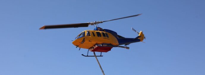 Φωκίδα: Τεράστια επέκταση της φωτιάς – Εκκενώνονται επτά οικισμοί