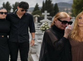 Συγκίνηση στο τρίμηνο μνημόσυνο της Γωγώς Μαστροκώστα: Η επιθυμία της κόρης της λίγο πριν από τη μεγάλη αναχώρηση