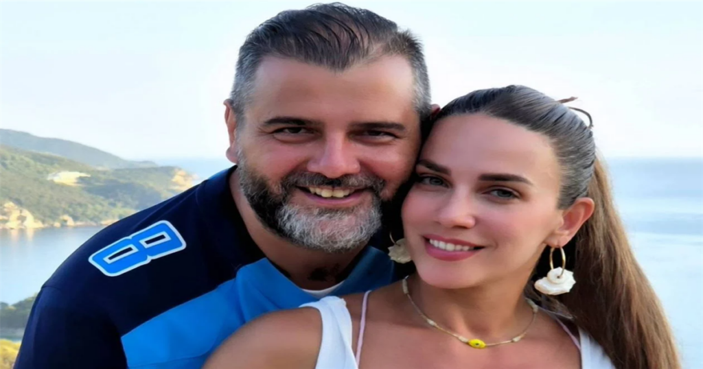 Στο ίδιο σημείο, 8 χρόνια μετά: Η Κατερίνα Στικούδη και ο Βαγγέλης Σερίφης έζησαν ξανά τη μεγάλη στιγμή – Δίπλα τους τα παιδιά τους