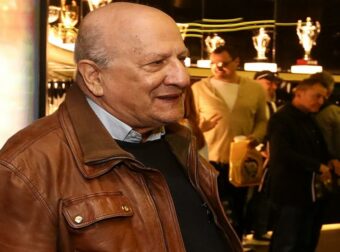Κρίσιμες ώρες για τον Αντώνη Πανούτσο – Ο υψηλός πυρετός από τον ιό του Δυτικού Νείλου και η διάγνωση που τον οδήγησε στη ΜΕΘ