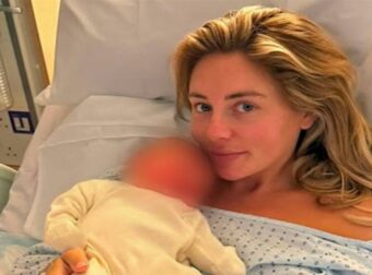 Γέννησε η ποpνοστάρ Μπόνι Μπλου που είχε κάνει σeξ με 1.057 άνδρες σε 12 ώρες