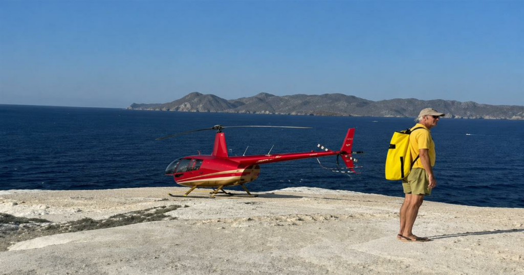 Ελικόπτερο στο Σαρακήνικο: Στο «μικροσκόπιο» των Αρχών η προσγείωση – Καλούνται για εξηγήσεις χειριστής και ιδιοκτήτης