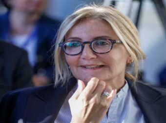 Χαμός στη Νέα Υόρκη με τη Μαρέβα: Αυτό ήταν το look που έκανε τους πάντες να γυρίσουν να κοιτάξουν