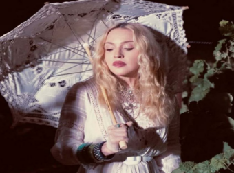 Η Madonna στην Πάτμο: Το βίντεο από την ταβέρνα και η αντίδραση του δημάρχου
