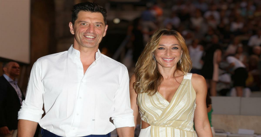 Σάκης Ρουβάς – Κάτια Ζυγούλη: Οι οικογενειακές διακοπές στην Κέρκυρα και η στιγμή που μοιράστηκε ο τραγουδιστής