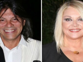 Ο Ηλίας Ψινάκης για τη συγκατοίκηση με τη Ρούλα Κορομηλά: «Ήταν 9 μήνες με γιατρούς, είχε παραλύσει έπαιρνε κορτιζόνες»
