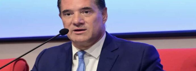 Η απάντηση Άδωνι σε δημοσκόπηση για τη φτώχεια στην Ελλάδα: «Είμαστε στις 30 πλουσιότερες χώρες»