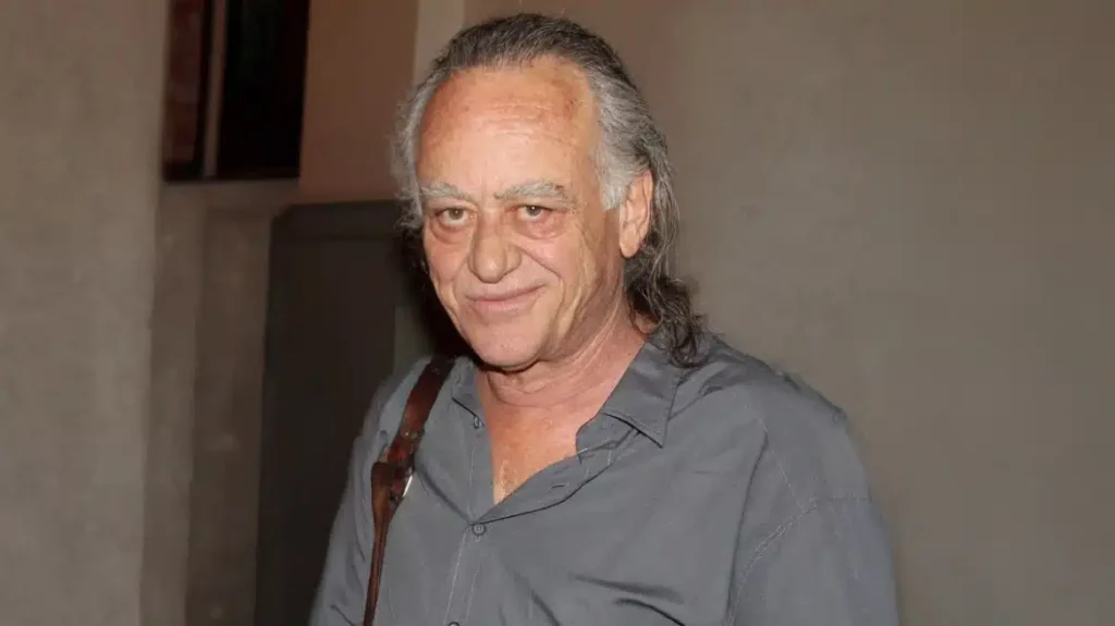 Νίκος Καλογερόπουλος: Αιχμές από δημοσιογράφο – «Τώρα θα πουν πολλά, αλλά όσο ζούσες δεν σε τίμησαν όπως σου άξιζε»