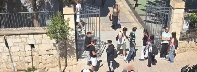 Ηράκλειο Κρήτης: Άγριος καυγάς μεταξύ μαθητών – Κλήθηκε η αστυνομία
