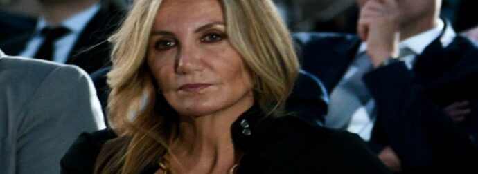 Μαρέβα Γκραμπόφσκι: Σκέτη καλλονή στο πλευρό του Κυριάκου Μητσοτάκη στη ΔΕΘ
