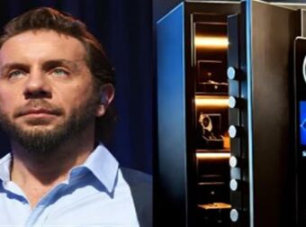ΘΡΙΛΕΡ ΜΕ ΤΟ ΧΡΗΜΑΤΟΚΙΒΩΤΙΟ ΤΟΥ ΜΑΖΩΝΑΚΗ: ΣΟΚΑΡΕΙ ΑΥΤΟ ΠΟΥ ΚΡΥΒΕΙ ΜΕΣΑ – ΓΙΑΤΙ ΑΝΟΙΓΕΙ ΜΟΝΟ ΜΕ ΒΙΟΜΕΤΡΙΚΑ ΧΑΡΑΚΤΗΡΙΣΤΙΚΑ
