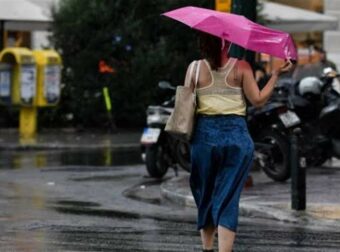 Καιρός: Έρχονται βροχές και καταιγίδες από την Τετάρτη – Πτώση θα σημειώσει η θερμοκρασία