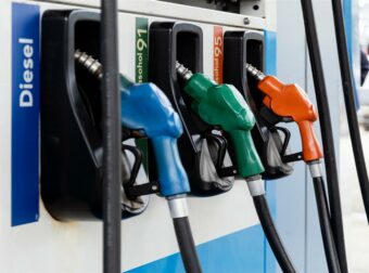 Νέα εκτόξευση στις τιμές των καυσίμων: Στα 2,16 ευρώ το λίτρο η αμόλυβδη