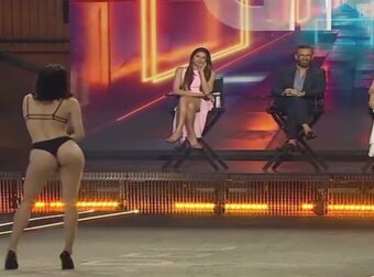 GNTM: Πήρε «ναι» από όλους τους κριτές ‑ Η Μπέττυ Μαγγίρα τη βλέπει νικήτρια (video)
