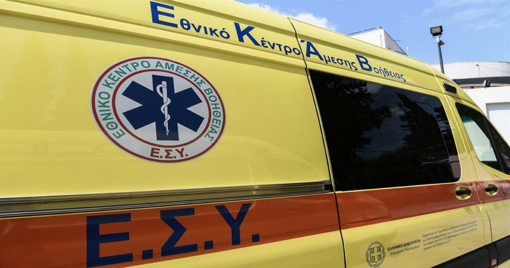 Λουόμενος ανέσυρε 2χρονη σε ημιλιπόθυμη κατάσταση σε παραλία της Χαλκιδικής – Μεταφέρθηκε στο «Ιπποκράτειο»