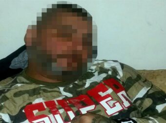 «Τρώγαμε και έσκασε η κοιλιά του»: Ο 43χρονος στην Κυψέλη περιγράφει πώς πέθανε το μωρό που βρέθηκε νεκρό σε κατάψυξη (video)