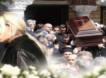 Η Βίσση νιώθει και μιλάει με το πνεύμα του Μαζωνάκη: «Δεν θα ξεχάσω…» – Η σπαρακτική δήλωση μετά την αγρυπνία (video)