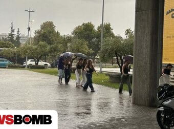 Βρέχει στη Θεσσαλονίκη: Στον αέρα η συναυλία του Αντώνη Ρέμου – Βίντεο