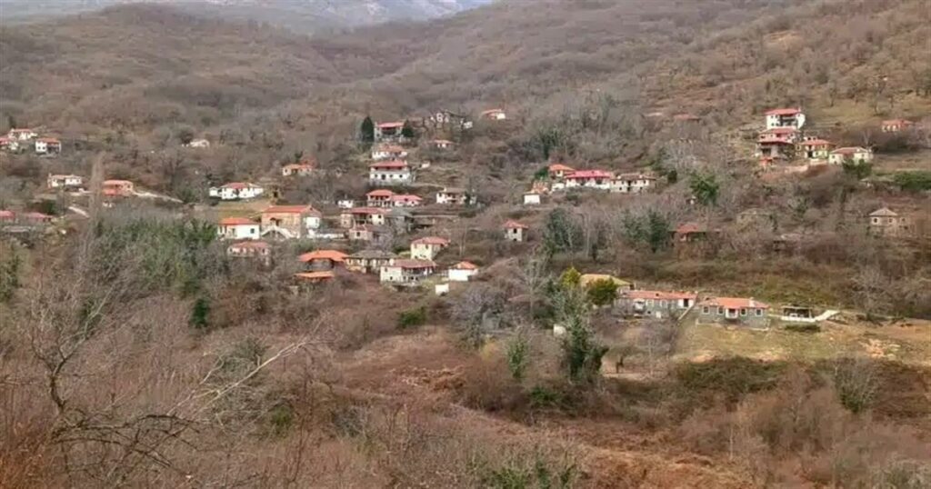 Το Ελληνικό χωριό που έχει 6 ώρες μέρα, 18 νύχτα: Οι κάτοικοι του έτρεμαν το μύθο των 7 γuμνών κοpιτσιών
