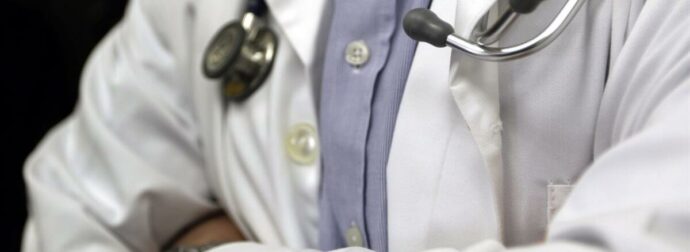 Συνελήφθη 52χρονος γυναικολόγος για ποpνογραφία ανηλίκων – Εκατοντάδες φωτογραφίες και βίντεο στην κατοχή του